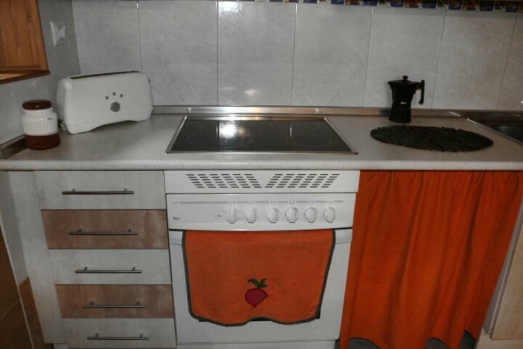 Casa Rural Los 2 Yugos Навалуенга Екстериор снимка