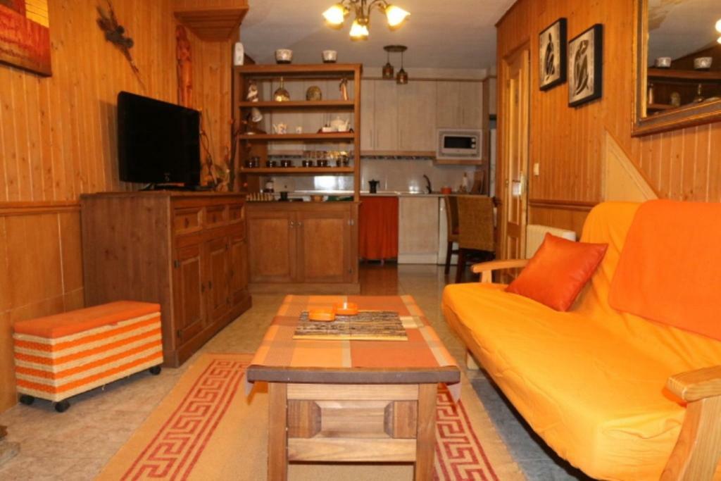 Casa Rural Los 2 Yugos Навалуенга Екстериор снимка