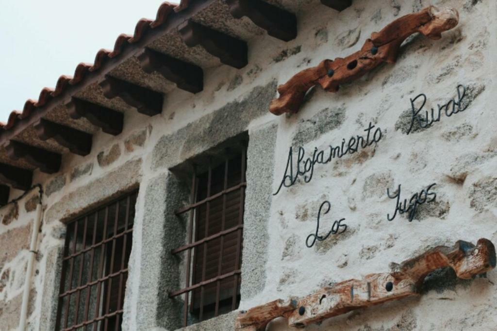 Casa Rural Los 2 Yugos Навалуенга Екстериор снимка